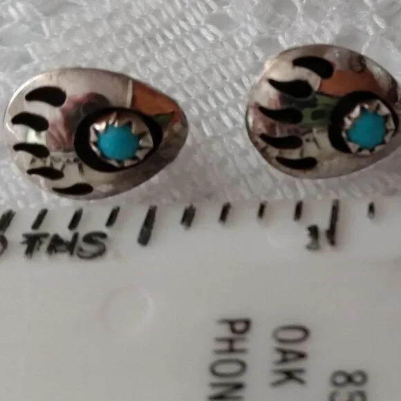 Turquoise earrings & pendant set.NWOT - Picture 3 of 4